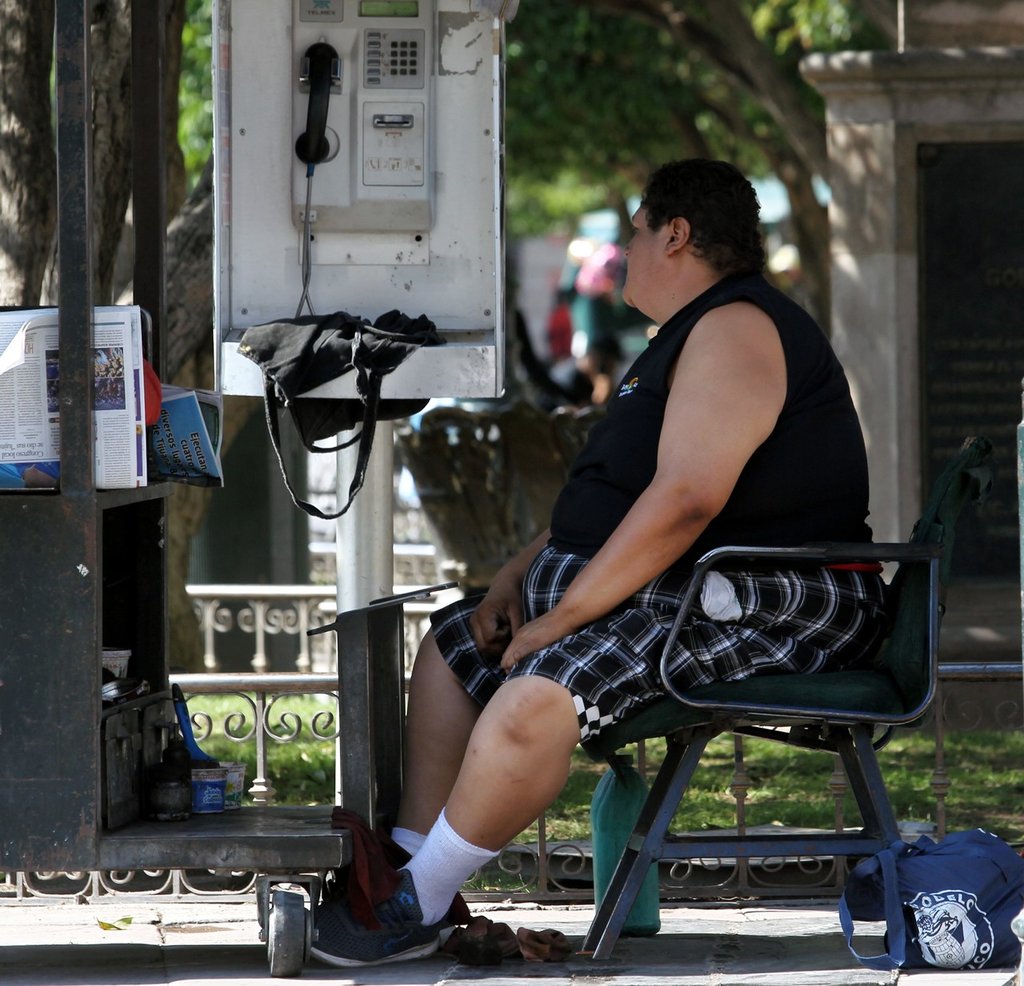Sedentarismo. El problema es que muchos adultos y menores son sedentarios.