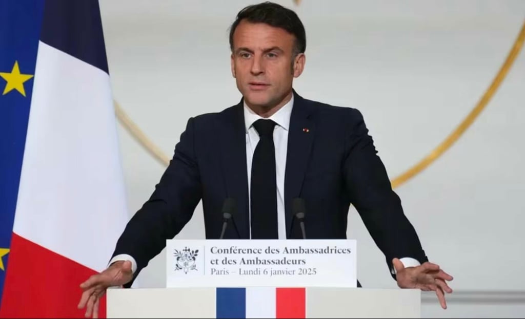 Macron llama a 'prepararse' en caso de que EU 'no siga a nuestro lado'