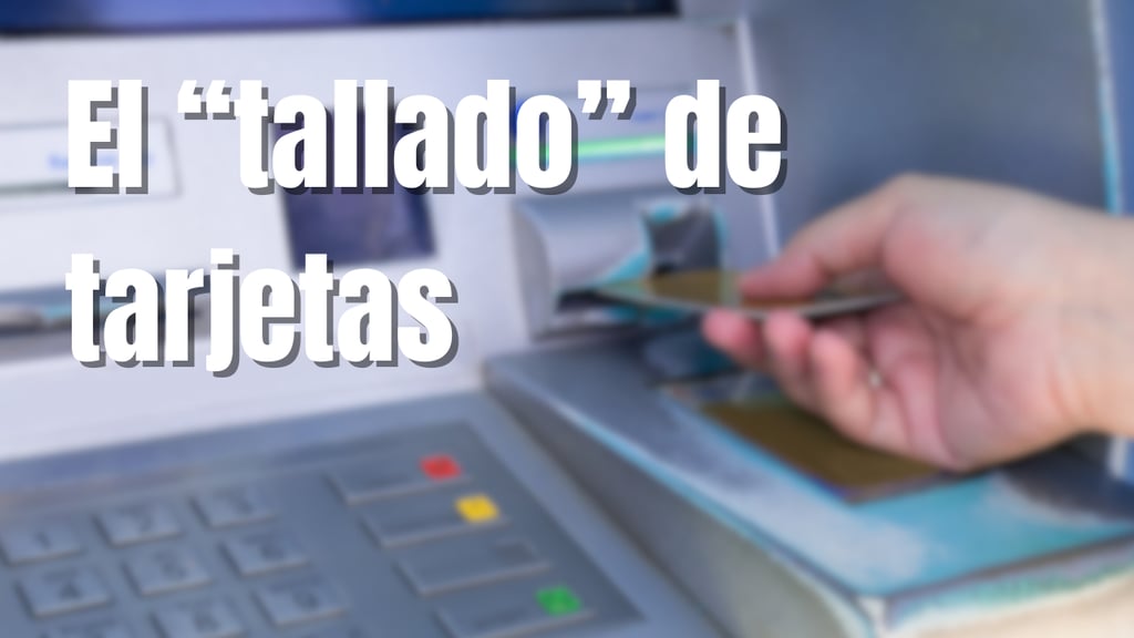 Así funciona el tallado de tarjeta, el ingenioso fraude que usan los delincuentes en cajeros automáticos