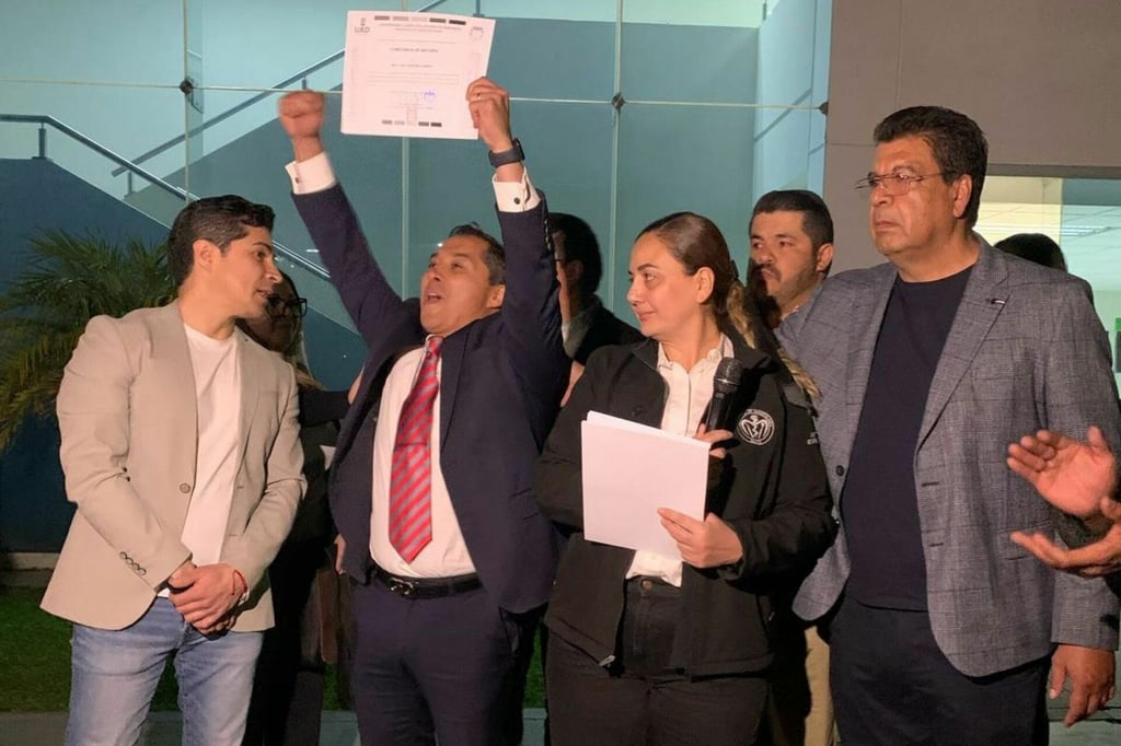 Eligen a nuevo director de Facultad de Odontología
