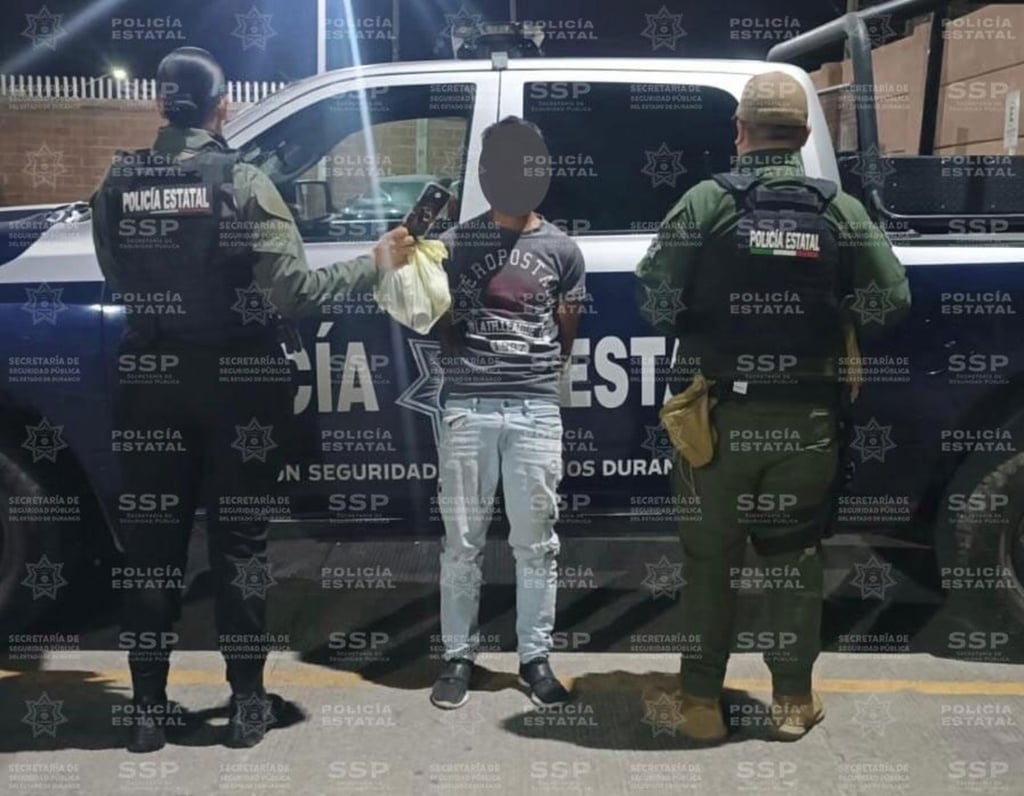 Labor. Policías Estatales detuvieron a sujeto que robó celular a persona que caminaba en la Zona Centro de Durango.