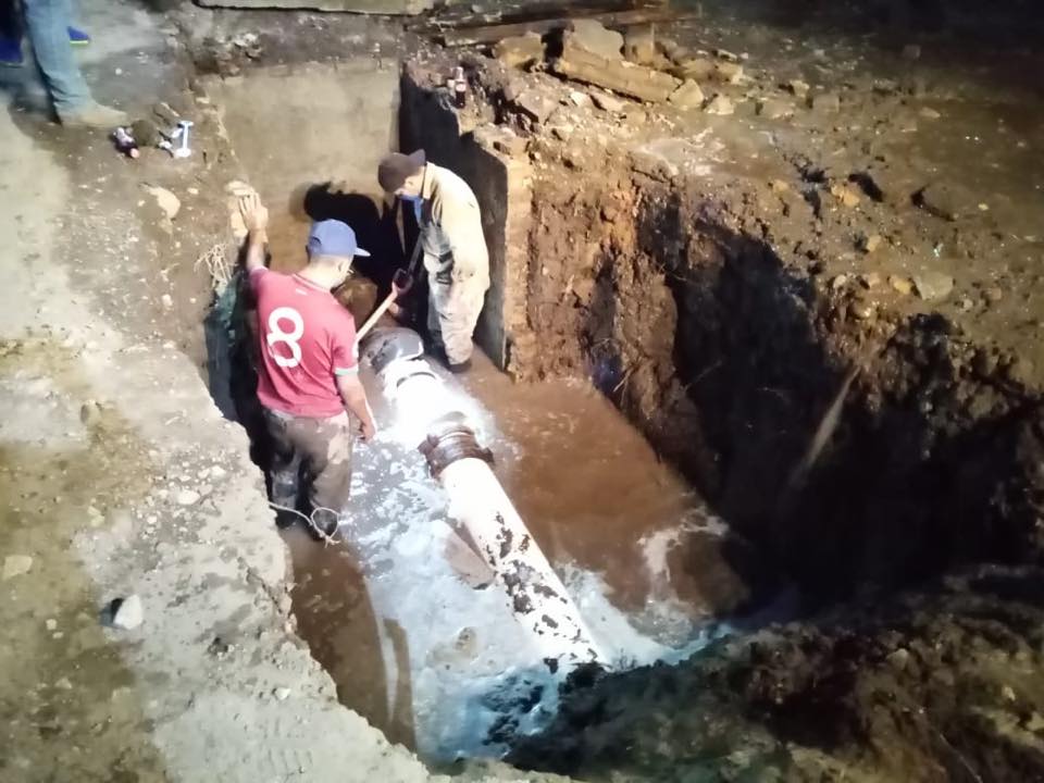 Pipas. AMD hace un llamado a la ciudadanía para que tome precauciones, almacenando y haciendo uso responsable del agua.