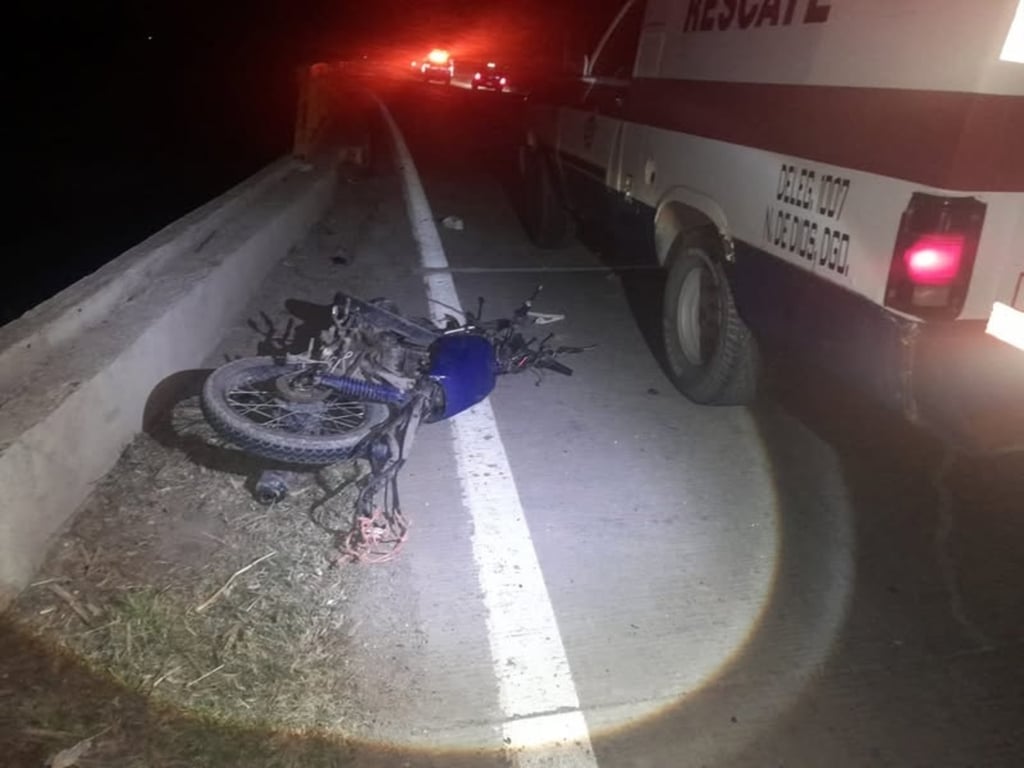 Deceso. Un jovencito de 21 años de edad perdió la vida al chocar de frente su motocicleta contra una camioneta en la carretera interestatal, en el municipio de Nombre de Dios.