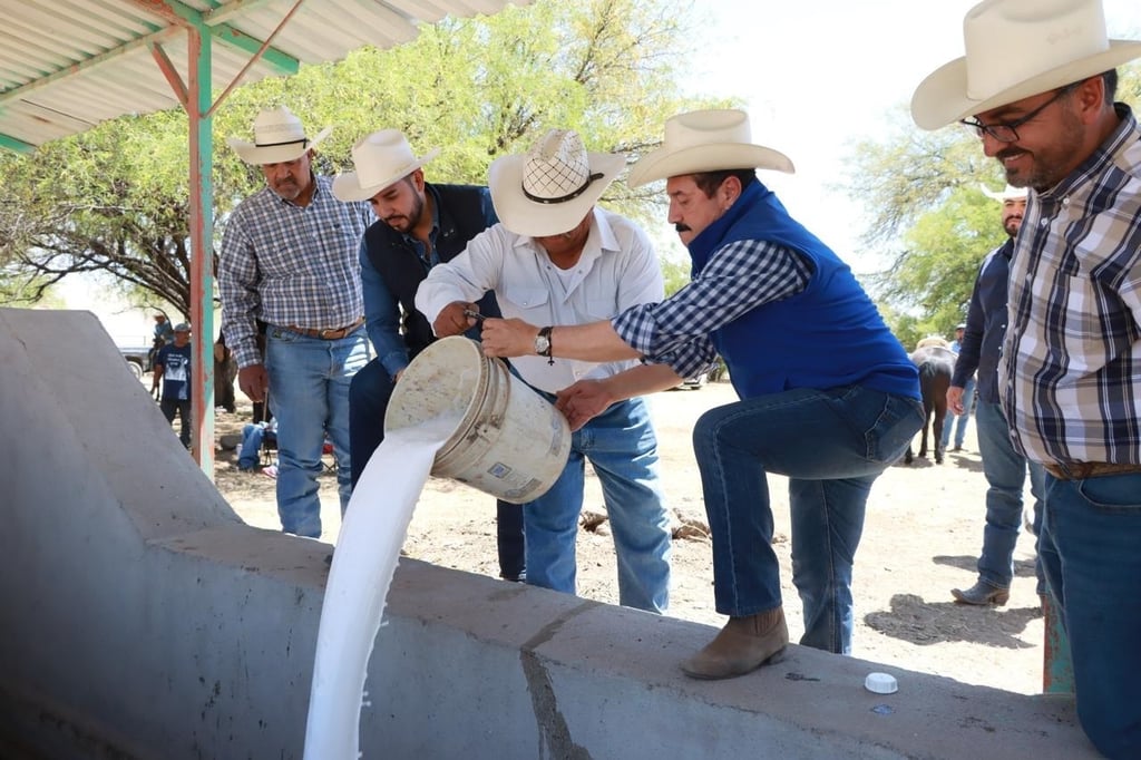 El alcalde Bonifacio Herrera destacó que el trabajo en equipo con la comunidad permite impulsar esta actividad económica clave.