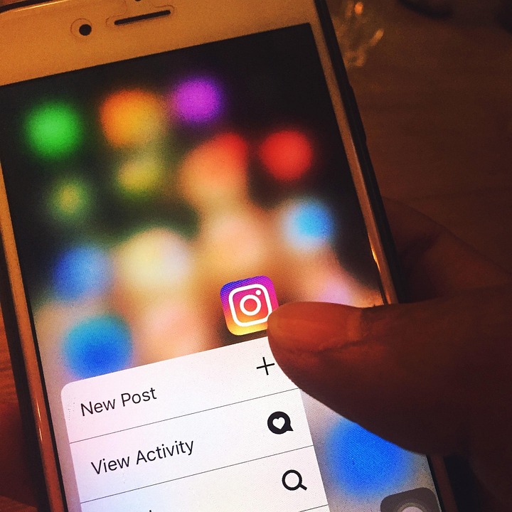Potencia tu visibilidad en redes sociales con ATOM.BIO