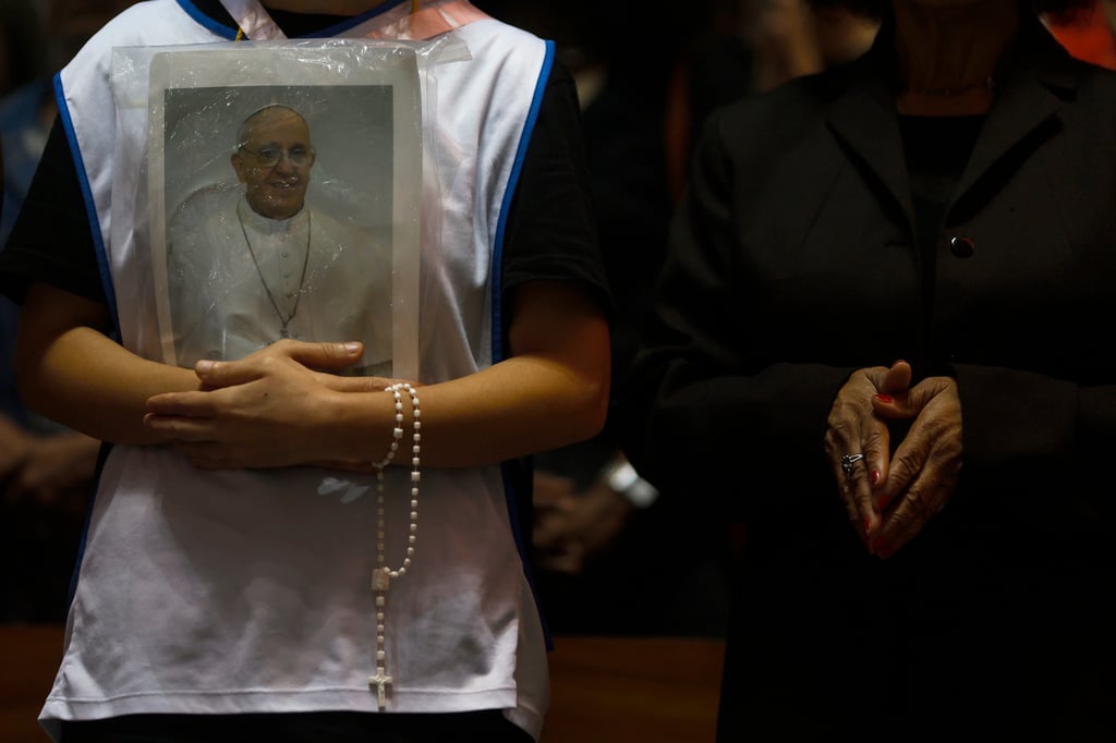Incluyente. El gobernador destacó que el Papa Francisco trascendió inclusive más allá de la esfera católica.