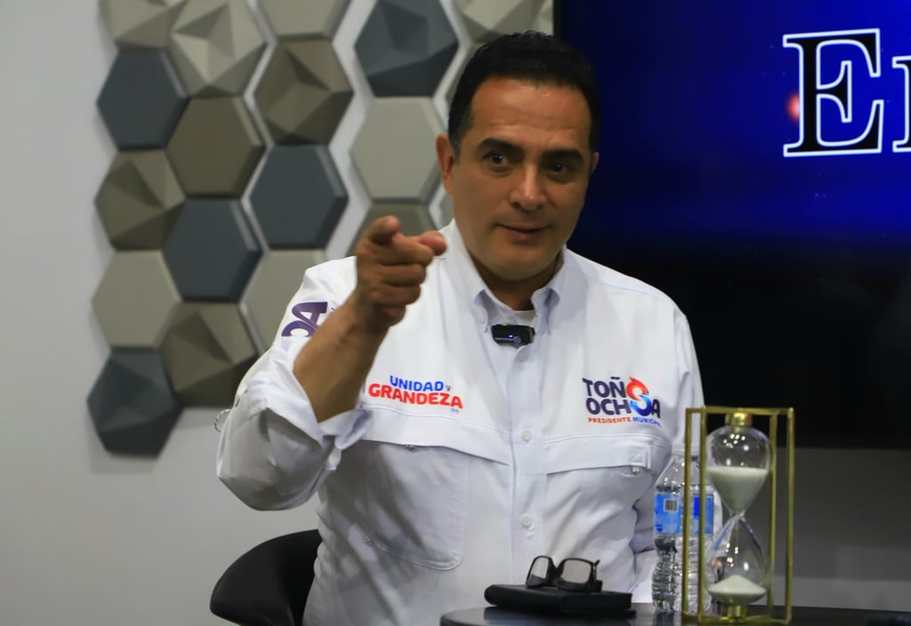 Entrevista. Toño Ochoa aceptó la invitación de El SigloTV para hablar sobre sus proyectos de campaña.