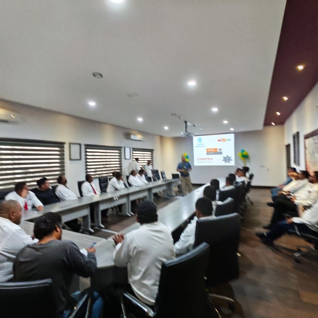 El propósito es fortalecer la cultura de prevención entre quienes diariamente trasladan a trabajadores por las vialidades del municipio.