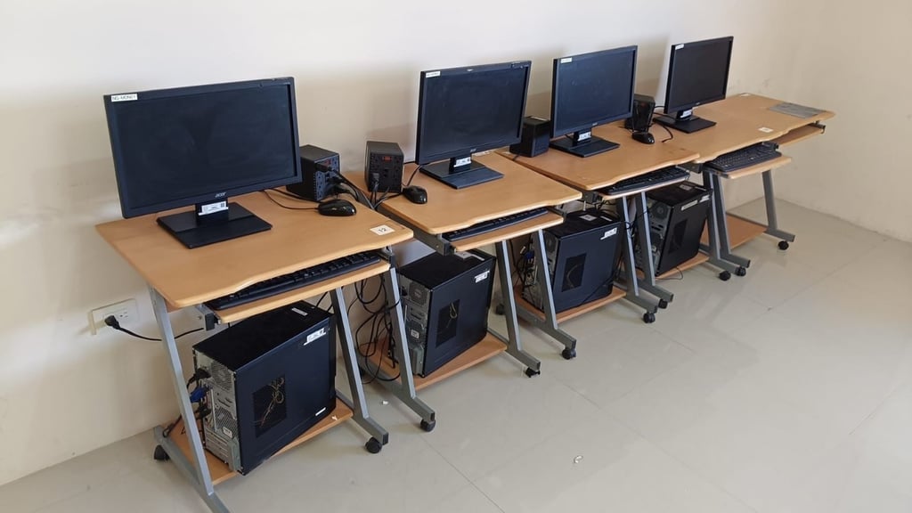 En estos espacios se encuentra personal capacitado para orientar a los usuarios.