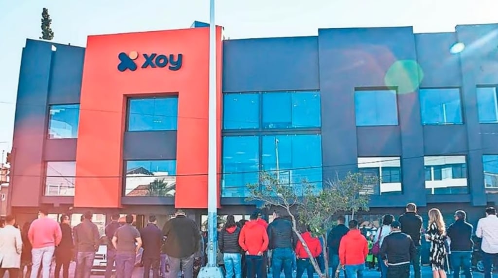 Investigación. Xoy Capital y Yox Holding lograron hacer enlaces con los diferentes entes de gobierno. En Durango el empresario era el propietario del equipo Generales de beisbol.