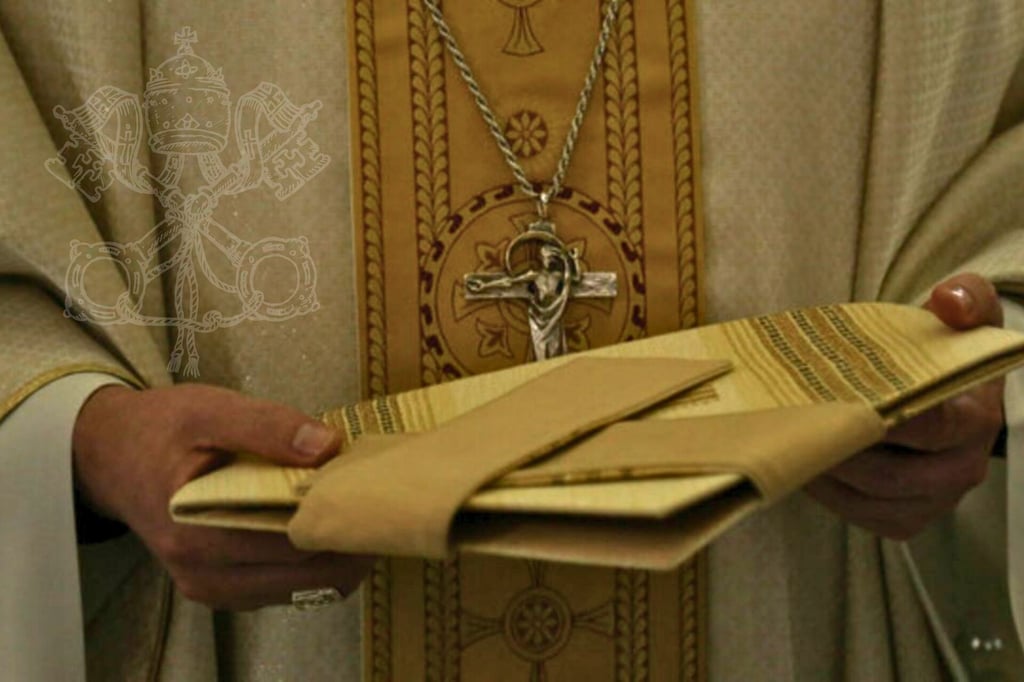 ¿Por qué un Papa cambia su nombre al ser elegido?