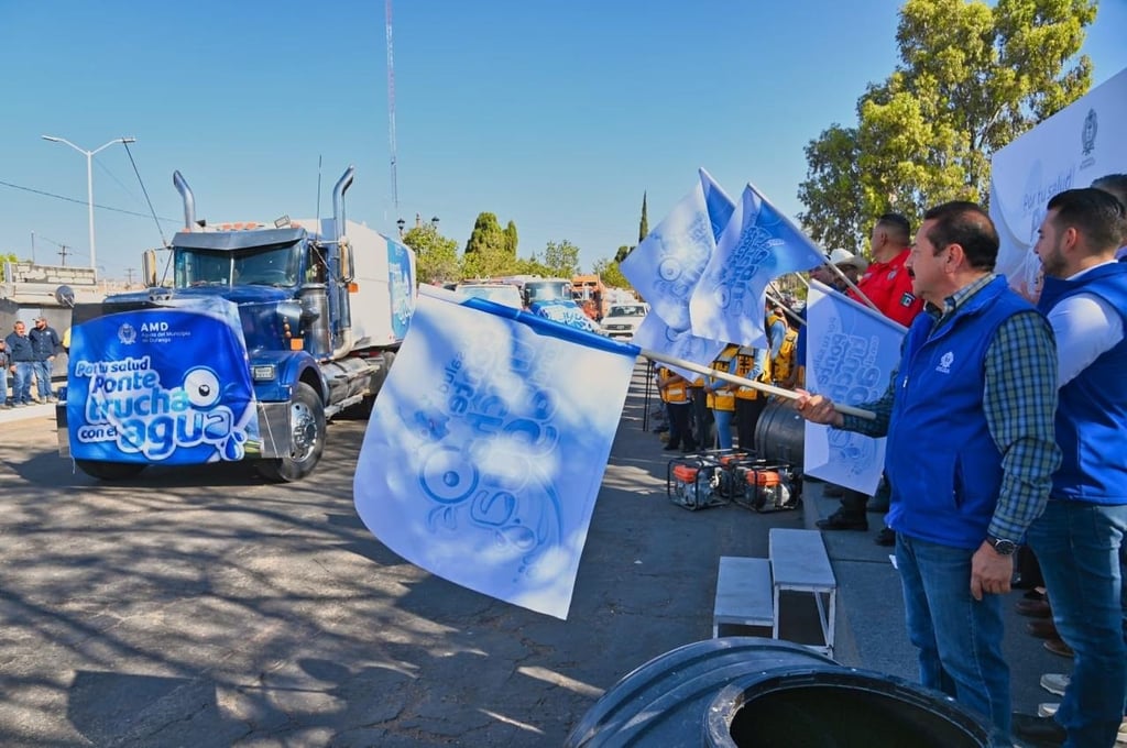 Inicio. El presidente municipal, Bonifacio Herrera, dio el arranque al programa 'Ponte Trucha con el Agua'. 