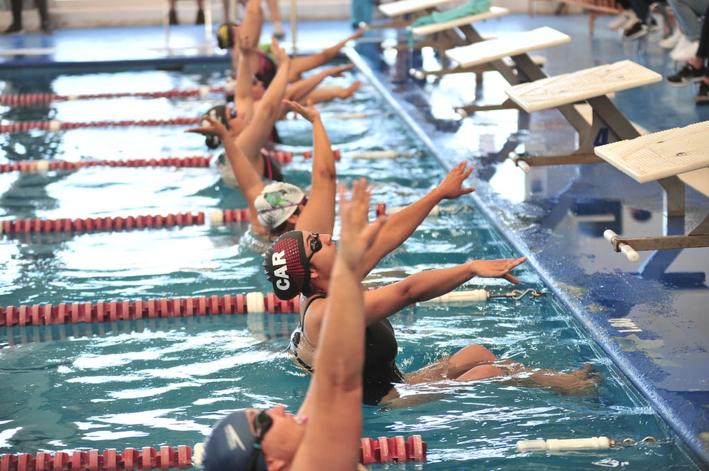 Modernización. Las albercas mexicanas no cuentan con bancos modernos.