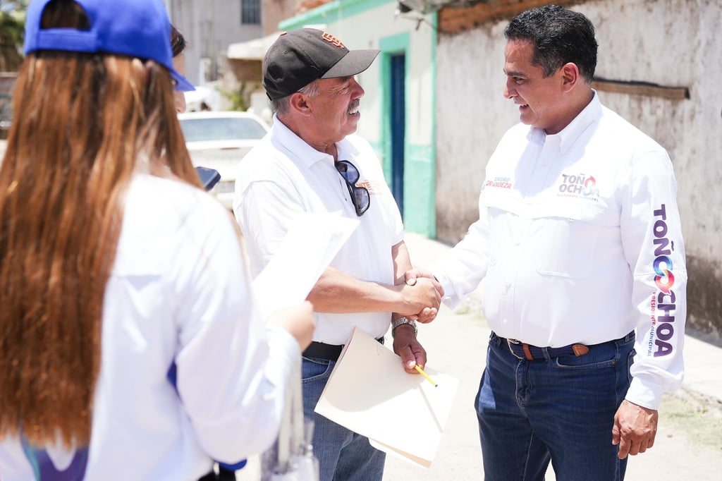 Toño cumplió con el millón, ahora va por 2 millones de m2 de pavimentación 