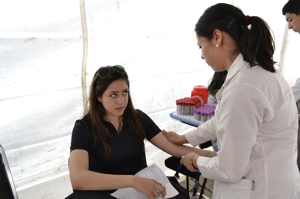 Iniciativa. Son alumnos de la UJED los que están promoviendo una campaña abierta de donación de sangre el 8 de mayo.