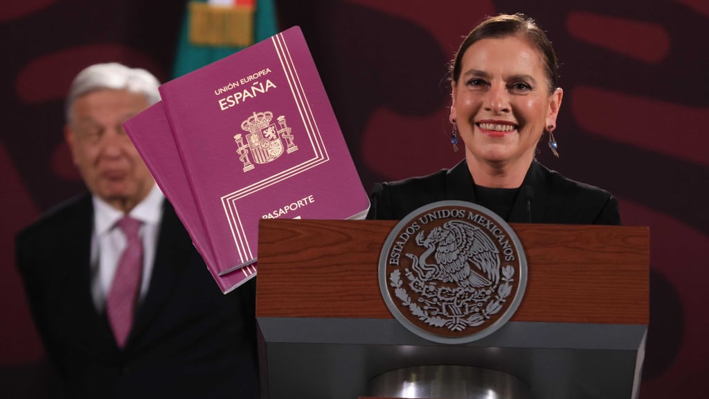 ¿Beatriz Gutiérrez Müller, esposa de AMLO, busca la nacionalidad española?