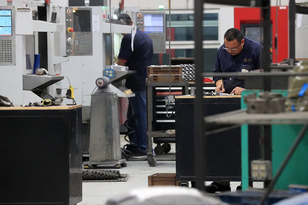 Productividad. Empresarios consideran que se debe implementar un cambio de cultura para incrementar la productividad en las empresas.