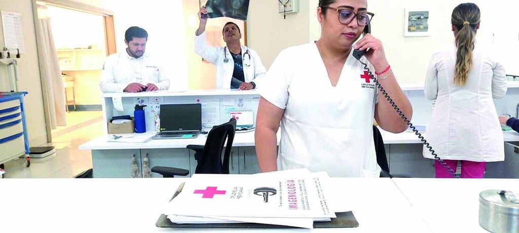 Actividad. Son los fines de semana cuando el trabajo llega a aumentar en más del 30 por ciento en la Cruz Roja.