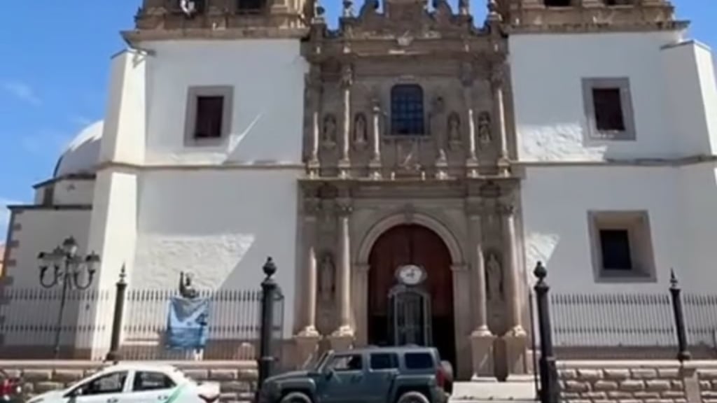Celebración. Las campanas de la Catedral de Durango repicaron por unos minutos, luego de la elección del nuevo Papa.