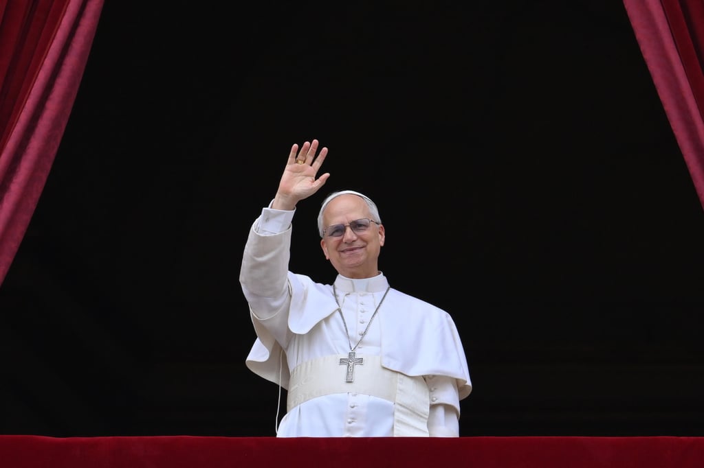Papa León XIV realizó su primera bendición dominical en Plaza De San Pedro | VIDEO