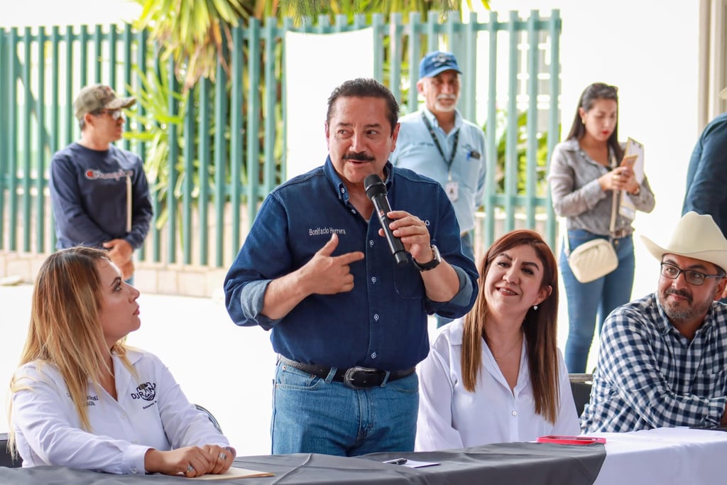 Trabajo. El Gobierno Municipal redobla esfuerzos con estas acciones para tener un municipio sustentable y con acceso a todos los servicios básicos.