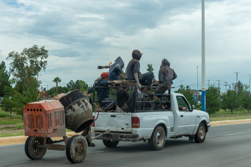 Jornada. Se prevé reducir la jornada laboral, para que los trabajadores tengan dos días de descanso. 