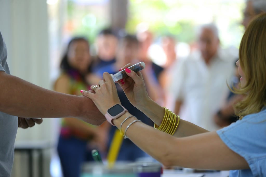 Encuentro. Se llevó a cabo un debate entre los candidatos a la alcaldía.