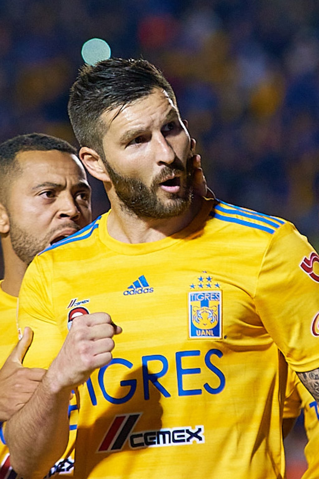 Reacción. Gignac gritó como suyo el gol que le dio el pase a Tigres.
