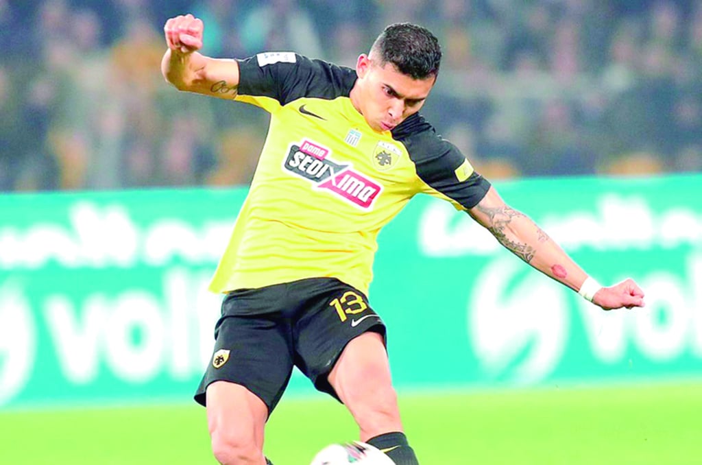 Números. En el campeonato helénico, Pineda ha registrado a fecha de hoy 124 partidos, con 15 goles y 12 asistencias.