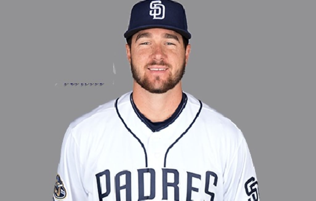 Receptor. Austin Allen llega a la recptoría Caliente.