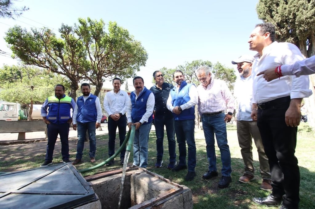 Programa. En una primera etapa, 8 empresarios adoptaron un área verde a la que darán mantenimiento.