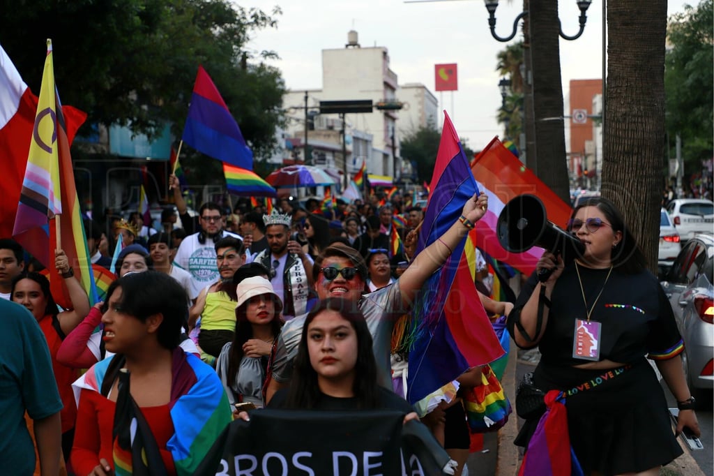 Marcha LGBT 2025 en Durango, solidaria e incluyente