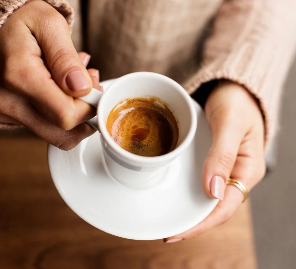 Precauciones. Aunque tomar café tiene grandes beneficios, especialistas insisten en que el equilibrio es esencial.