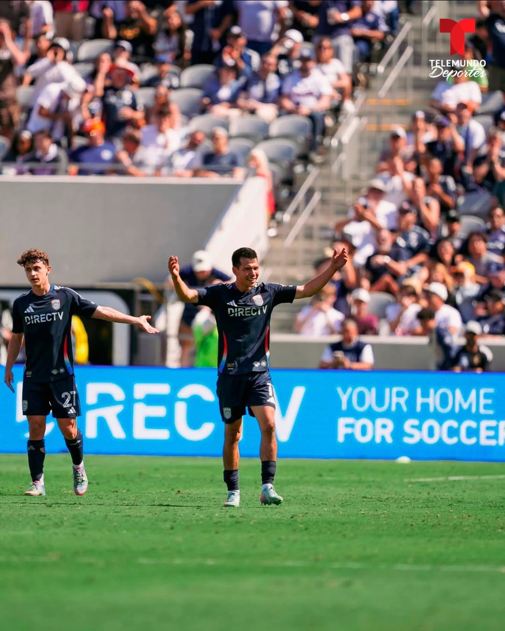 Festejo. Hirving Lozano festeja el triunfo del San Diego ante el Galaxy.