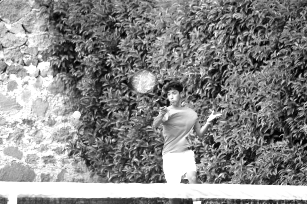 Acción. Durango sigue vivo en el tenis de la Olimpiada Nacional 2025.