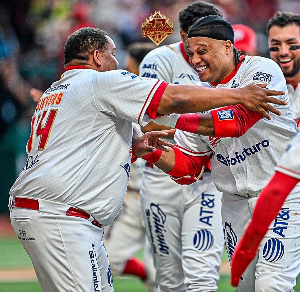 A la Diabla. Los Diablos Rojos del México ganaron en el último inning a los Tigres.