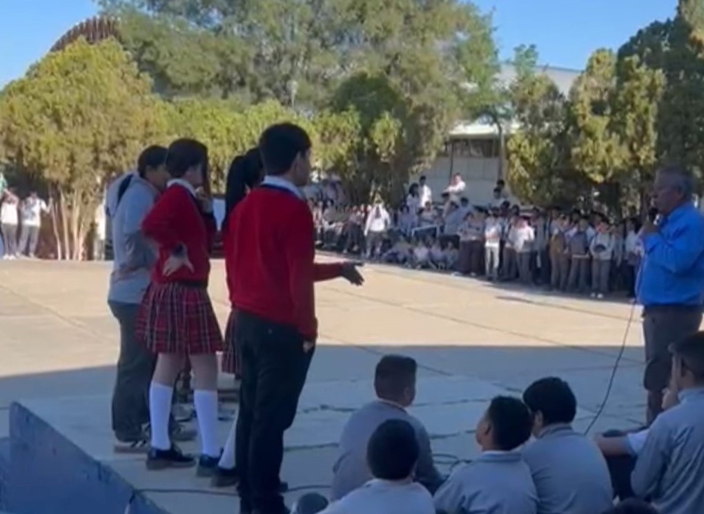 Analiza SEED posible destitución del Director en secundaria de El Oro