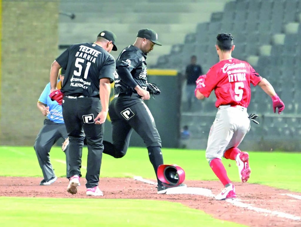 Pizarra. Con marcador de 5-3 los Algodoneros vencieron a Caliente de Durango.
