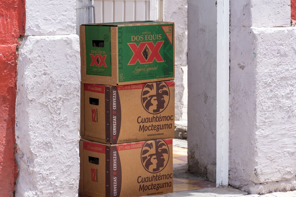 Clandestinaje. Mientras los negocios establecidos estarán vigilados para la no venta de alcohol, señalan que habrá 'ventanas' que seguirán con su negocio.