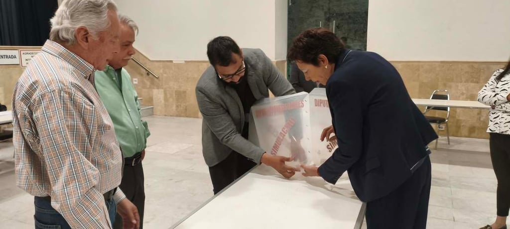 Dirigencia. Fue una diferencia de apenas 21 votos lo que determinó a la planilla Azul como ganadora de este proceso.