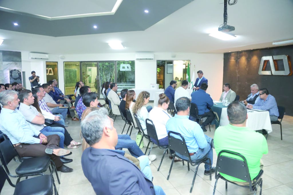 Proceso. La nueva Mesa Directiva será encabezada por la ahora presidenta Alba; como vicepresidente, Daniel Salazar.