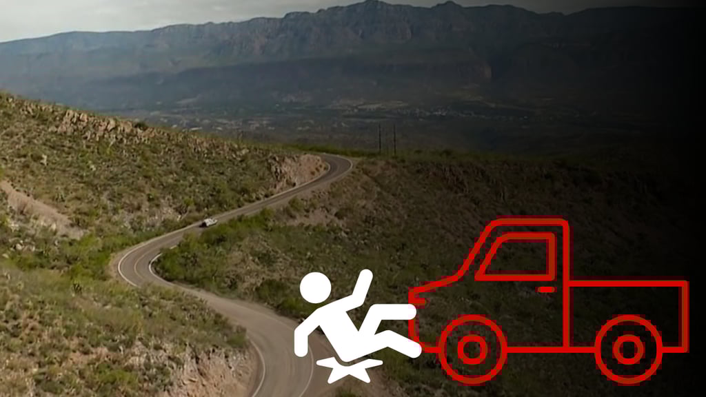 Muere adolescente al caer del cofre de una camioneta, en la Sierra de Durango