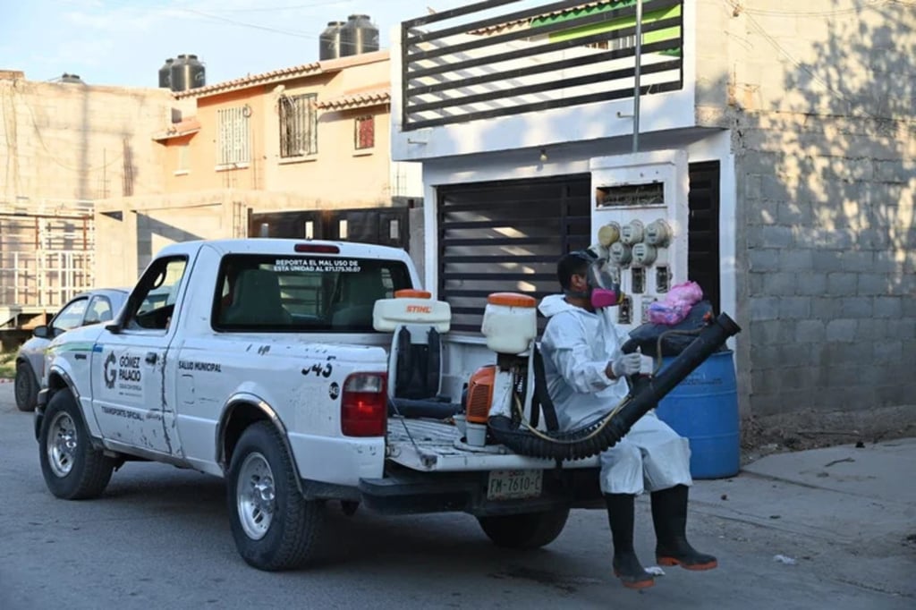 Esfuerzos. Más de 50 colonias fueron tratadas para evitar la proliferación del mosquito del género Aedes aegypti, el cual es transmisor del dengue.