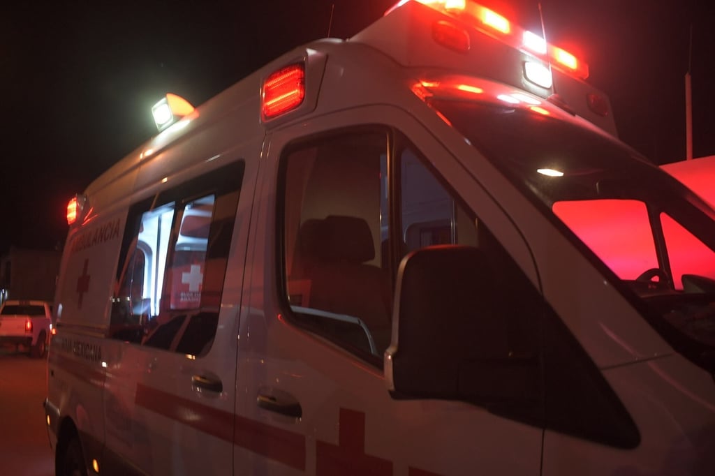 Accidente. Motociclista y automovilista resultaron lesionados al chocar en Pereyra y Juárez.