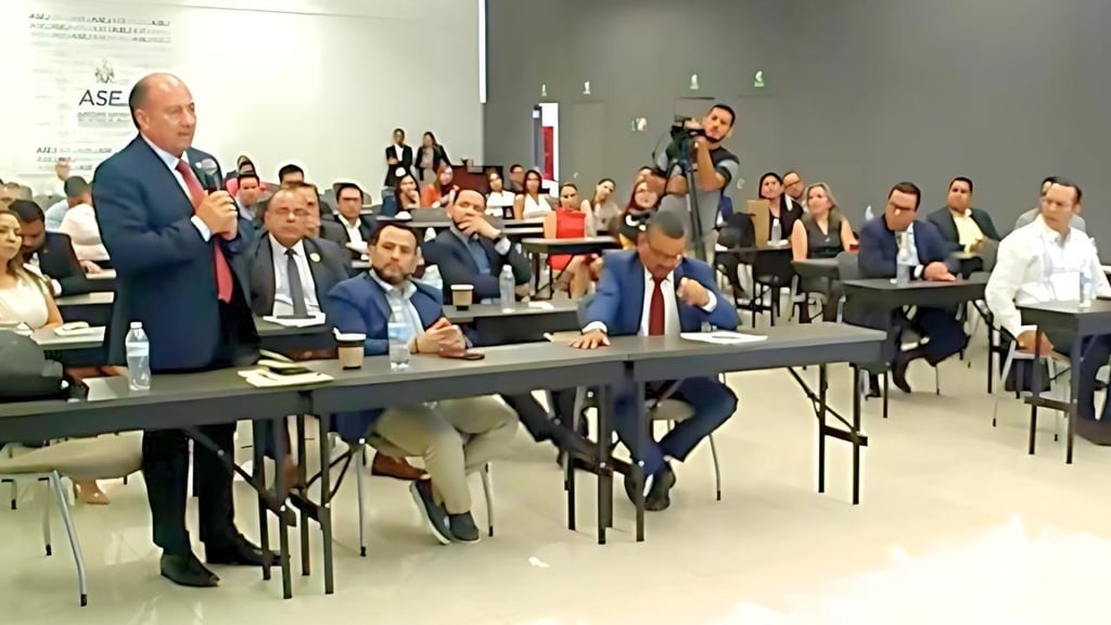 Relevancia. A este evento acudieron los Fiscales anticorrupción de varios estados de la República.