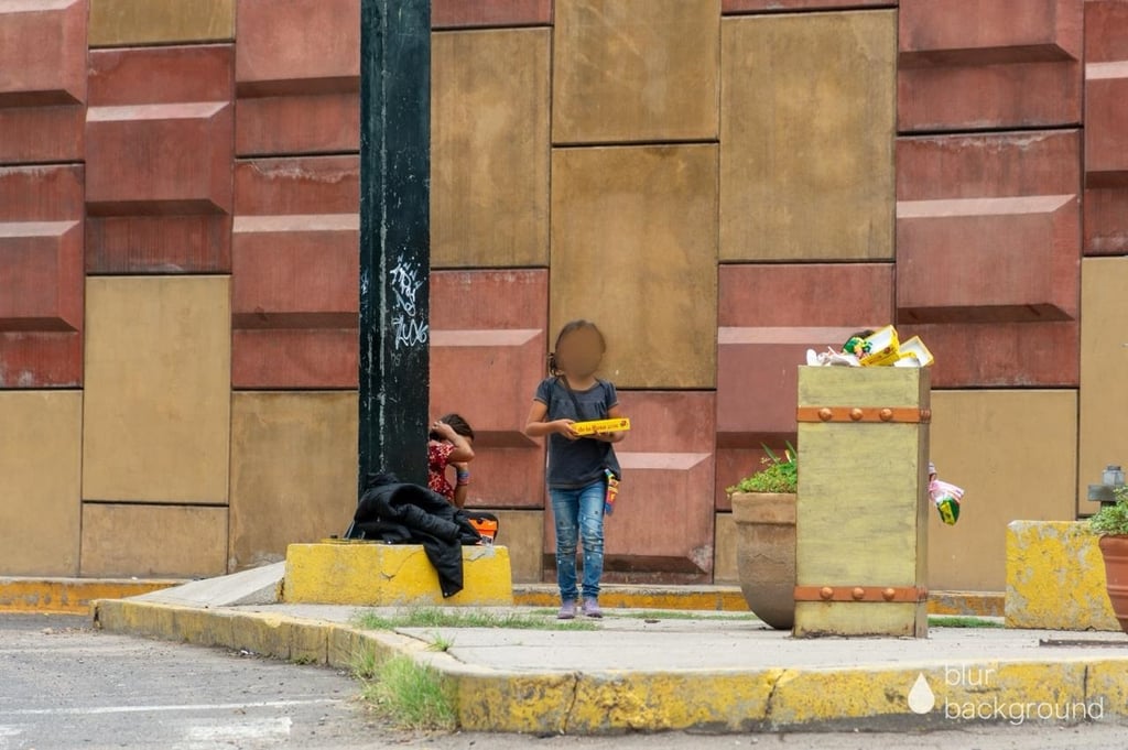 Trabajo. En el municipio de Durango, la actividad económica en vía pública está prohibida; se pide a la sociedad que hagan el reporte correspondiente, ya sea de omisión de cuidados o de trabajo infantil.