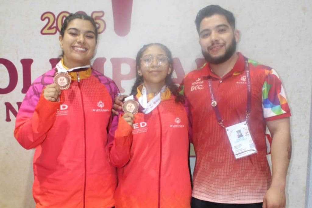 Bronces femeniles en luchas asociadas de la Olimpiada Nacional