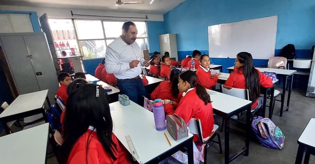 Modificación. En el Calendario Escolar estaba el lunes, pero la mañana de este jueves lo cambiaron para el viernes.