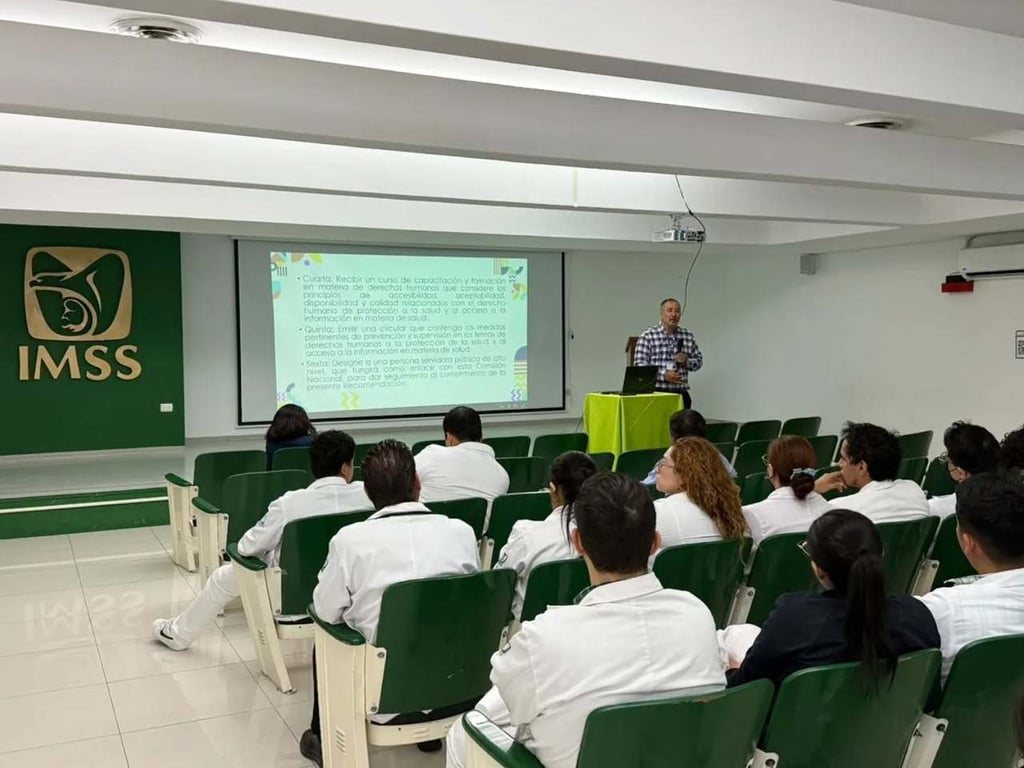 Capacitación. Se impartió para cumplir con uno de los puntos establecidos en la Recomendación.