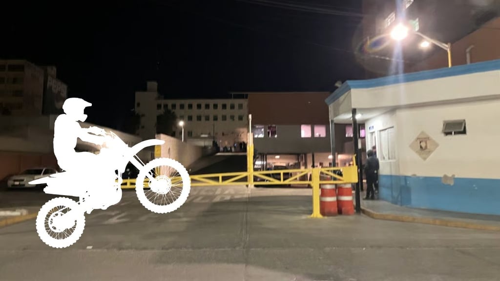 Niño de 3 años está grave tras ser arrollado por moto que hacía 'caballito', en Durango